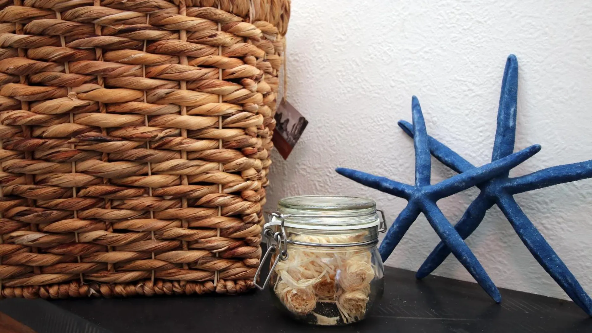 Little Gem In The Mumbles! Fishermans Cottage With Log Burner, Dog Friendly And Welcome Breakfast Hamper!