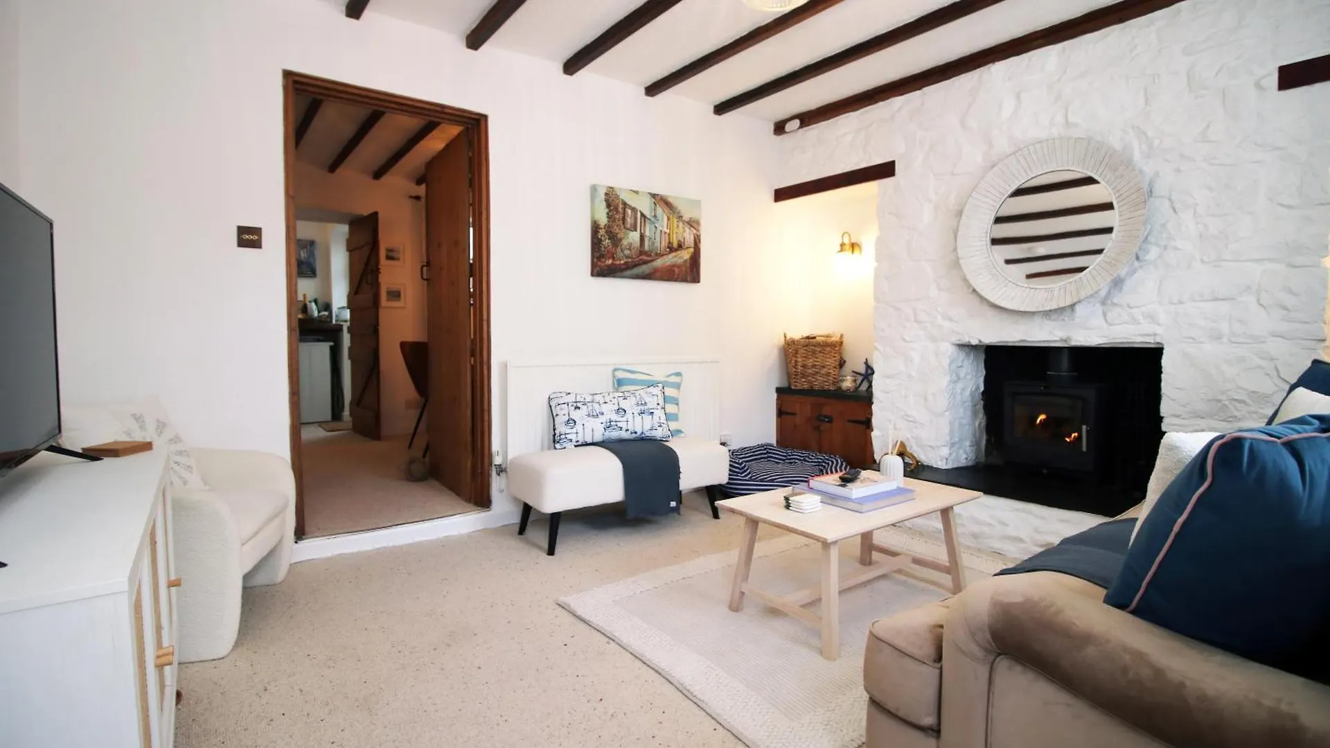 Holiday home Little Gem In The Mumbles! Fishermans Cottage With Log Burner, Dog Friendly And Welcome Breakfast Hamper! United Kingdom